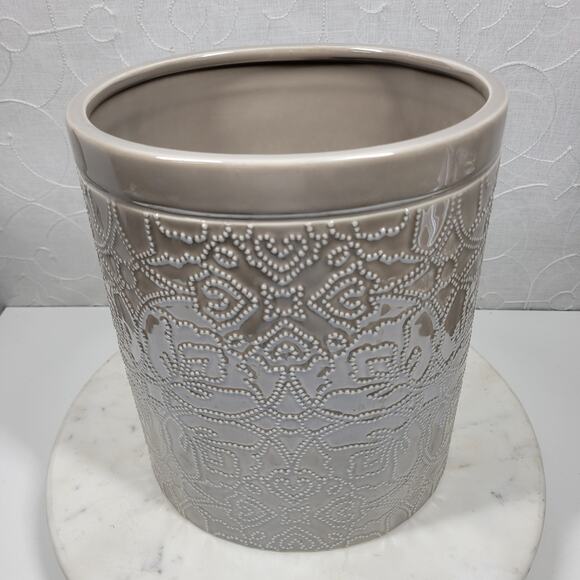 Barbara Barry Poetical Fine Porcelain Wastebasket Trash Can Vase Taupe - Picture 1 of 12